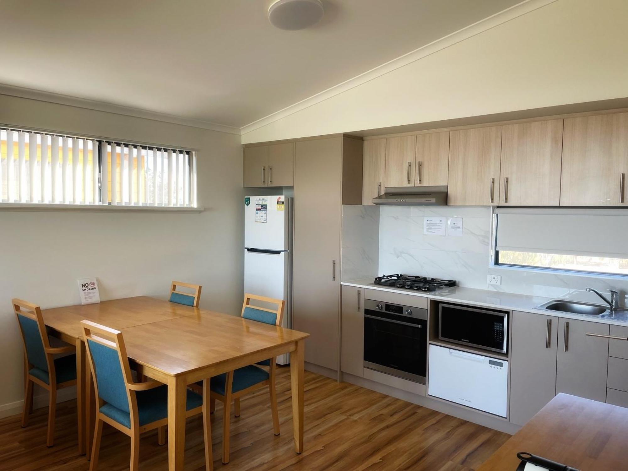 Holiday park Dongara Tourist Park 4*